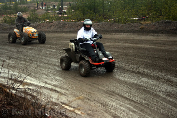 Ruohonleikkureiden 3h kest�vyysajot 05.04.2008