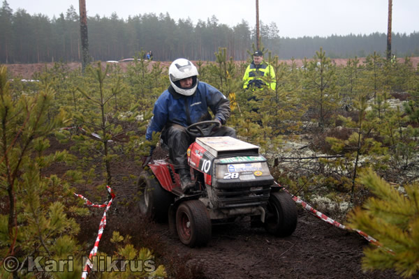 Ruohonleikkureiden 3h kest�vyysajot 05.04.2008
