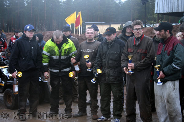 Ruohonleikkureiden 3h kest�vyysajot 05.04.2008