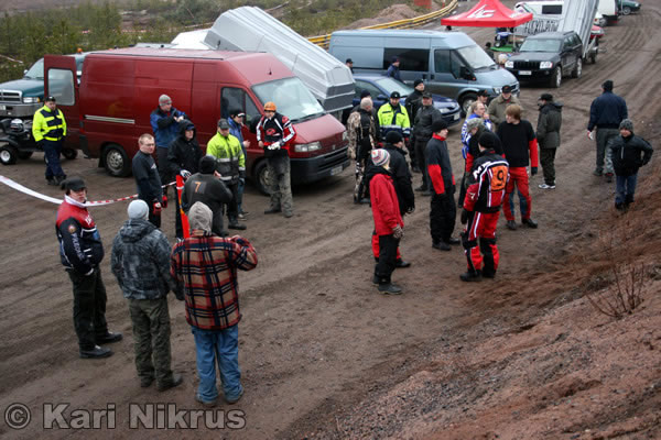 Ruohonleikkureiden 3h kest�vyysajot 05.04.2008