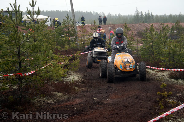 Ruohonleikkureiden 3h kest�vyysajot 05.04.2008