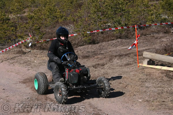 Ruohonleikkureiden 3h kest�vyysajot 18.04.2009