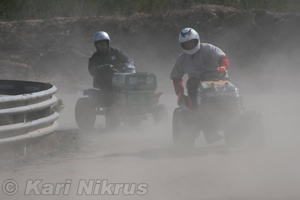 Ruohonleikkureiden 3h kest�vyysajot 18.04.2009