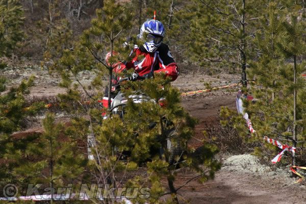 Ruohonleikkureiden 3h kest�vyysajot 18.04.2009