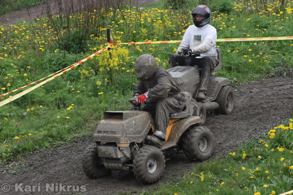 Ruohonleikkureiden 3h kest�vyysajot 26.5.2007