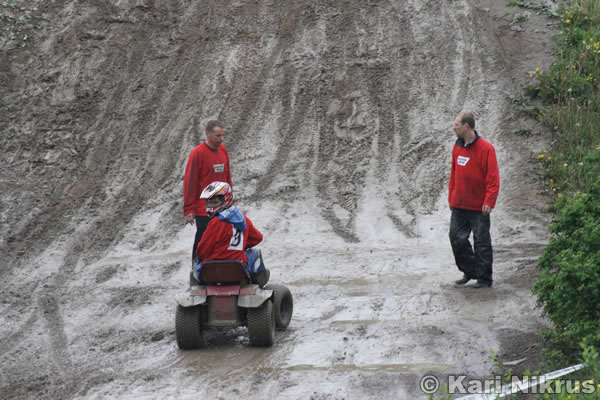 Ruohonleikkureiden 3h kest�vyysajot 26.5.2007