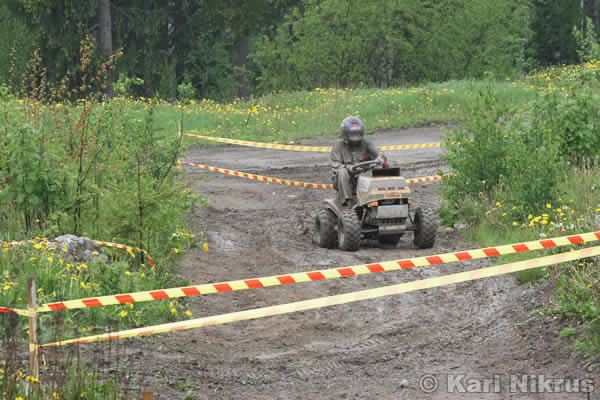 Ruohonleikkureiden 3h kest�vyysajot 26.5.2007