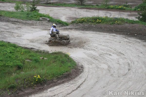 Ruohonleikkureiden 3h kest�vyysajot 26.5.2007