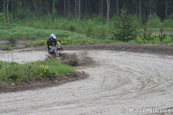 Ruohonleikkureiden 3h kest�vyysajot 26.5.2007