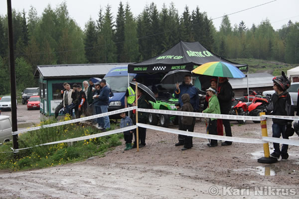 Ruohonleikkureiden 3h kest�vyysajot 26.5.2007