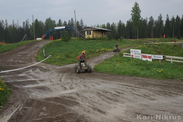 Ruohonleikkureiden 3h kest�vyysajot 26.5.2007