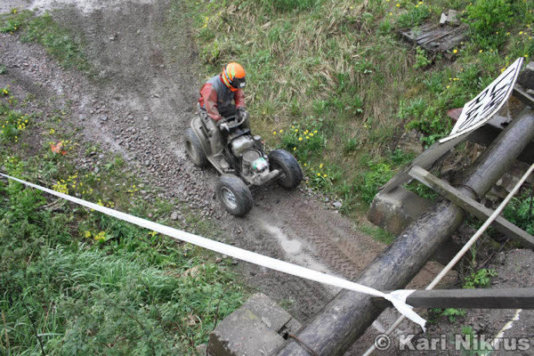 Ruohonleikkureiden 3h kest�vyysajot 26.5.2007