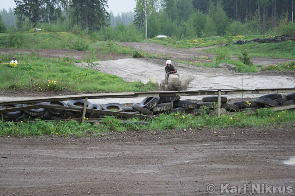 Ruohonleikkureiden 3h kest�vyysajot 26.5.2007