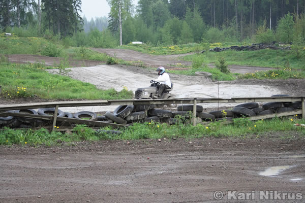Ruohonleikkureiden 3h kest�vyysajot 26.5.2007