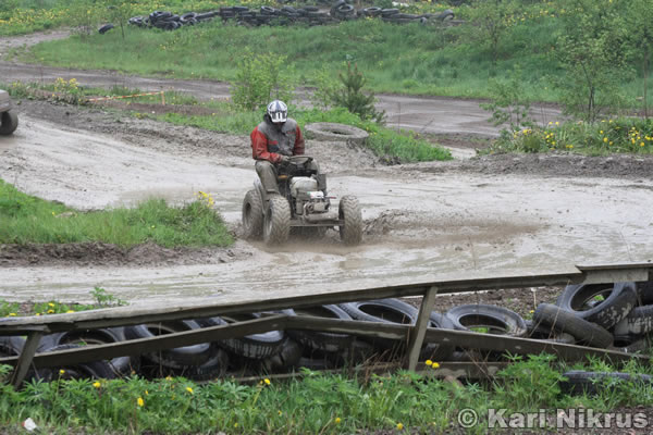 Ruohonleikkureiden 3h kest�vyysajot 26.5.2007