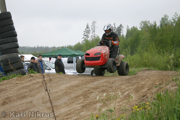 Ruohonleikkureiden 3h kest�vyysajot 18.05.2008