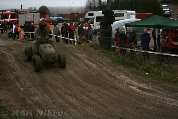 Ruohonleikkureiden 3h kest�vyysajot 8.11.2008