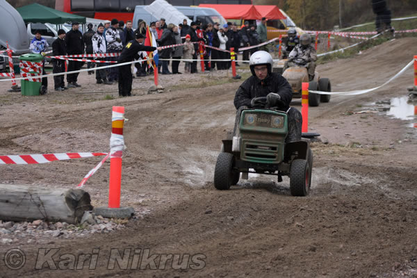 Ruohonleikkureiden 3h kest�vyysajot 17.10.2009