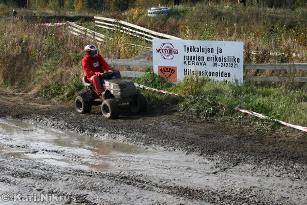 Ruohonleikkureiden 3h SM-kest�vyysajot 29.9.2007