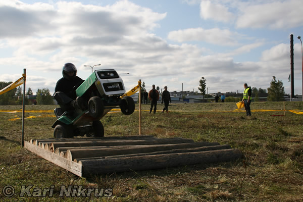 Ruohonleikkureiden 3h kest�vyysajot 13.09.2008