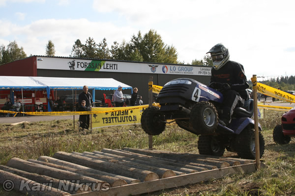 Ruohonleikkureiden 3h kest�vyysajot 13.09.2008