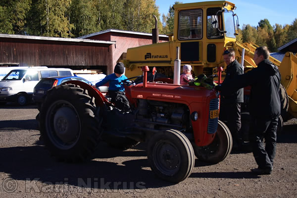 Ruohonleikkureiden 3h kest�vyysajot 2.10.2010