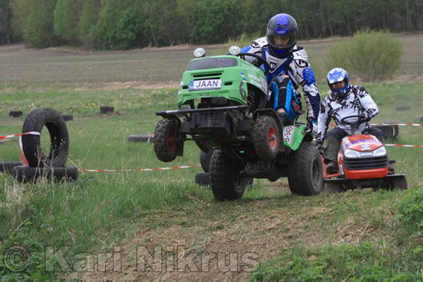 Ruohonleikkureiden 3h kest�vyysajot 14.5.2011