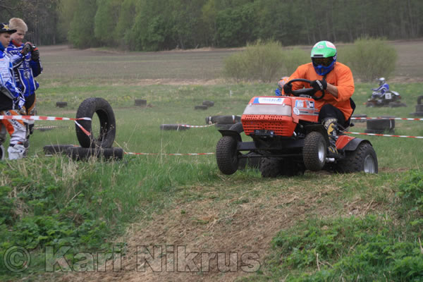 Ruohonleikkureiden 3h kest�vyysajot 14.5.2011