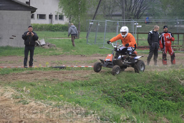 Ruohonleikkureiden 3h kest�vyysajot 14.5.2011