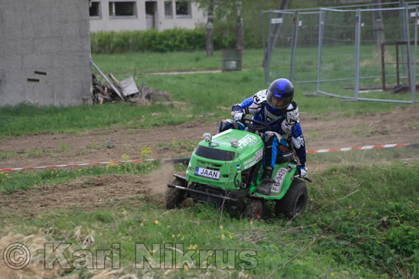 Ruohonleikkureiden 3h kest�vyysajot 14.5.2011