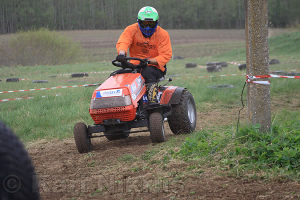 Ruohonleikkureiden 3h kest�vyysajot 14.5.2011