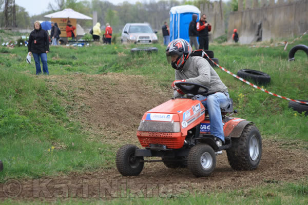 Ruohonleikkureiden 3h kest�vyysajot 14.5.2011