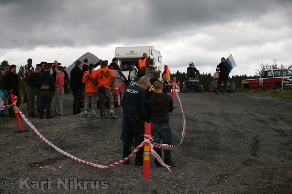 Ruohonleikkureiden 3h kestvyysajot 18.05.2008