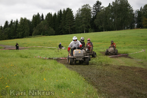 Ruohonleikkureiden 3h kestvyysajot 18.05.2008