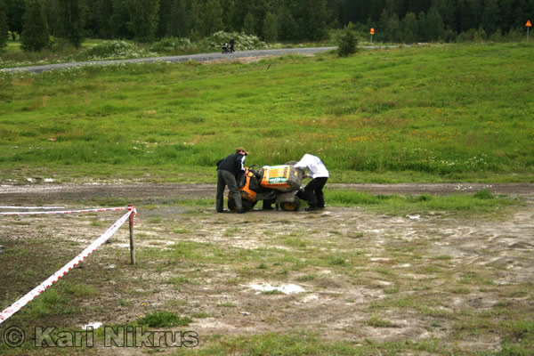 Ruohonleikkureiden 3h kestvyysajot 18.05.2008