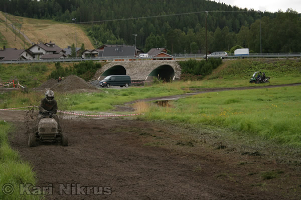 Ruohonleikkureiden 3h kestvyysajot 18.05.2008