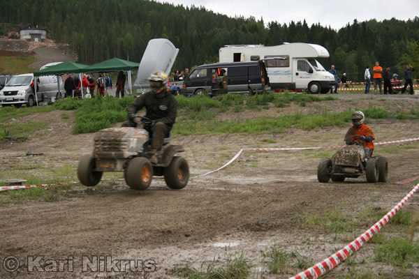 Ruohonleikkureiden 3h kestvyysajot 18.05.2008