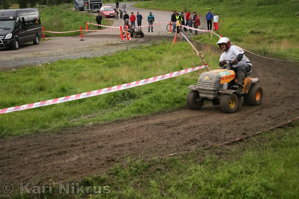 Ruohonleikkureiden 3h kestvyysajot 18.05.2008