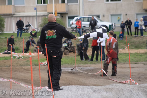 Ruohonleikkureiden 3h kest�vyysajot 28.8.2010