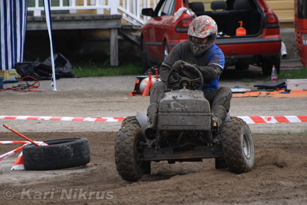 Ruohonleikkureiden 3h kest�vyysajot 28.8.2010