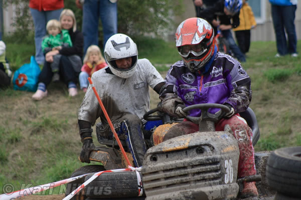 Ruohonleikkureiden 3h kest�vyysajot 28.8.2010