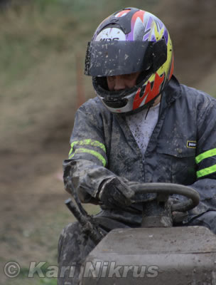Ruohonleikkureiden 3h kest�vyysajot 28.8.2010
