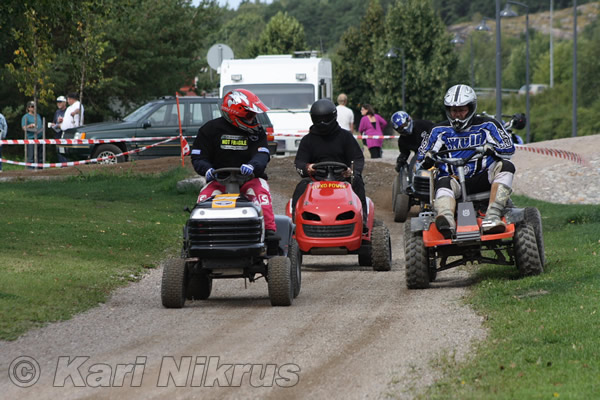 Ruohonleikkureiden 3h kest�vyysajot 29.8.2009