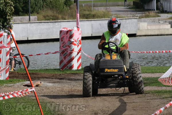Ruohonleikkureiden 3h kest�vyysajot 29.8.2009