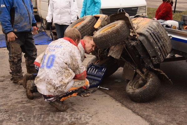Ruohonleikkureiden 3h kest�vyysajot 8.5.2010