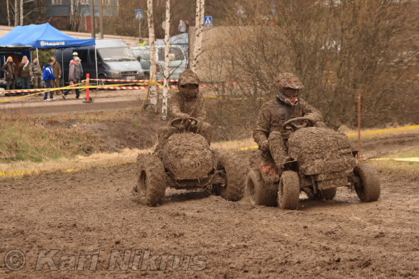 Ruohonleikkureiden 3h kest�vyysajot 8.5.2010