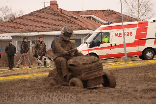 Ruohonleikkureiden 3h kest�vyysajot 8.5.2010