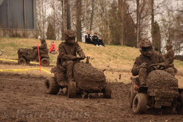 Ruohonleikkureiden 3h kest�vyysajot 8.5.2010