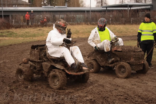 Ruohonleikkureiden 3h kest�vyysajot 8.5.2010