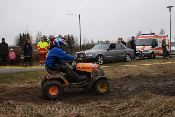 Ruohonleikkureiden 3h kest�vyysajot 8.5.2010
